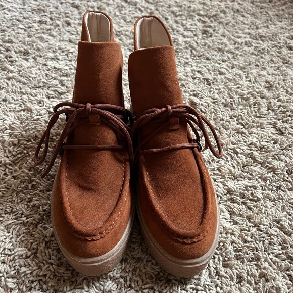 NEW Hush Puppies Bridget Chukka Lace Boot in Cognac Suede, Womens Size 8.5 Wide - Picture 1 of 5